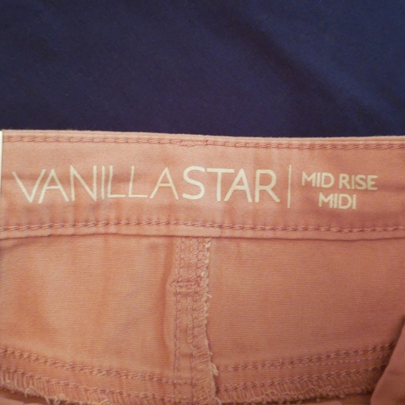 NWT Juniors Vanilla Star Blush Shorts - Picture 2 of 7